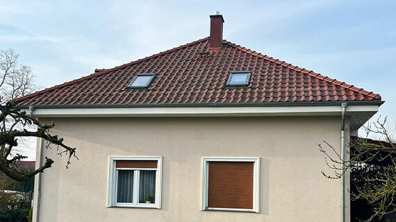 Dachreinigung in Nittritz vorher nachher