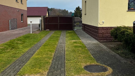 Pflasterreinigung vorher nachher