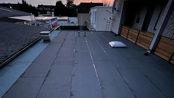 Verlegung von Dachpappe Ubach-Palenberg