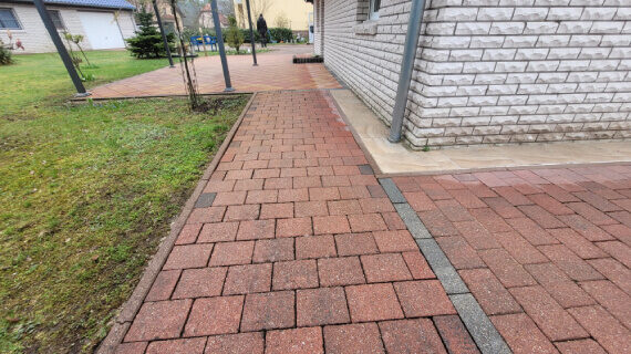 Pflaster nach der Reinigung in Woltersdorf