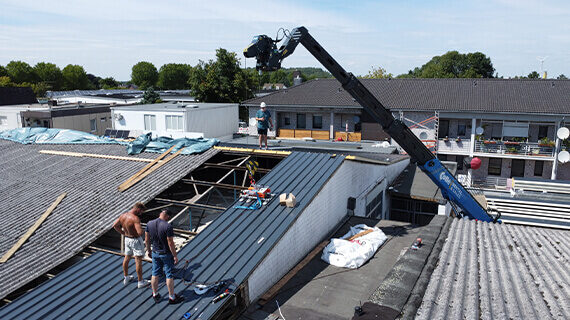 Austausch der Dacheindeckung in Übach-Palenberg