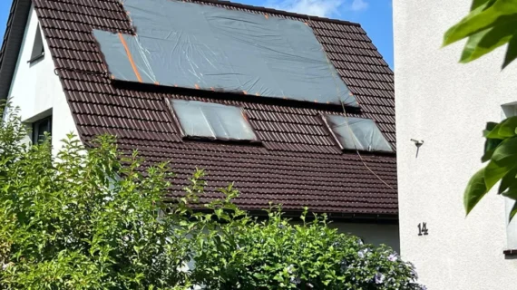 Dachsanierung und -anstrich in Słubice - Vorher Nachher