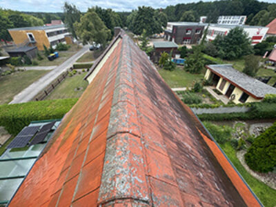 Gründliche Begutachtung und Inspektion des Daches in Berlin