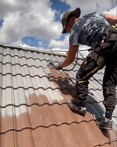 Dach streichen in Leipzig