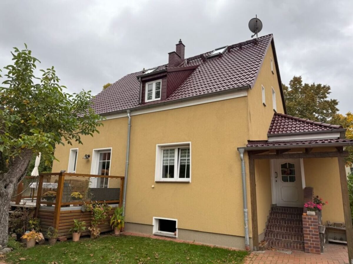 Nach der Dachreinigung und Dachbeschichtung in Roskow Nach der Dachreinigung und Dachbeschichtung in Roskow