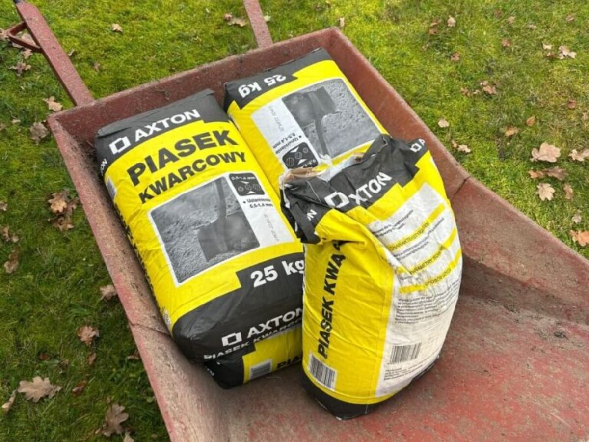 Reinigung und Sanierung der Pflasterflächen - Quarzsand Reinigung und Sanierung der Pflasterflächen - Quarzsand