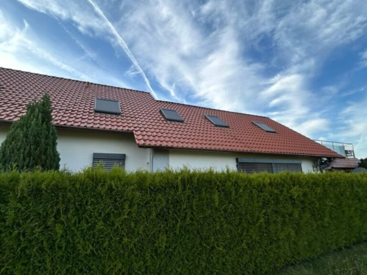 Nach der Dachreinigung in Radibor Nach der Dachreinigung in Radibor
