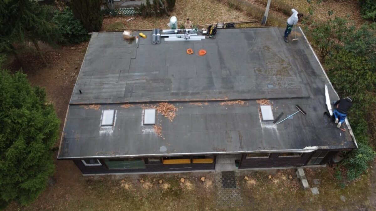 Vorher - Sanierung eines Flachdach in Kromlau Vorher - Sanierung eines Flachdach in Kromlau